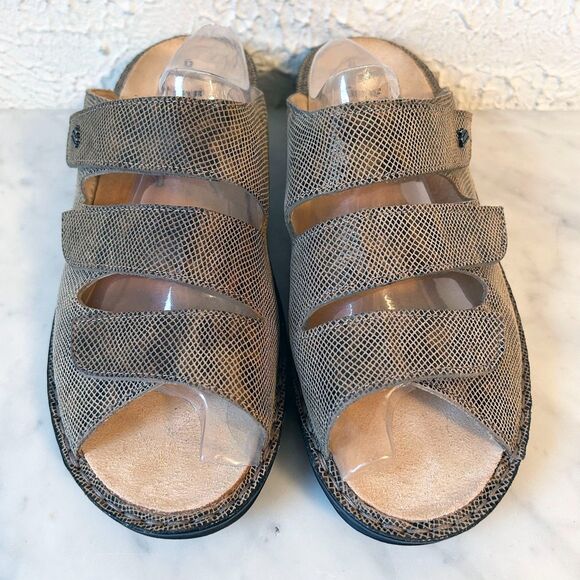 Finn Comfort Women’s 7.5 Brown Textured Leather Slide 3-Strap Sandals Orthopedic - Picture 3 of 8